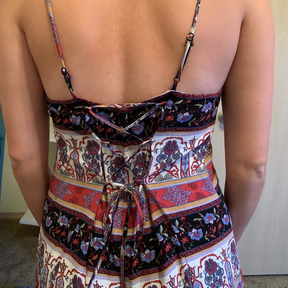 Romper - Picture 2 of 5